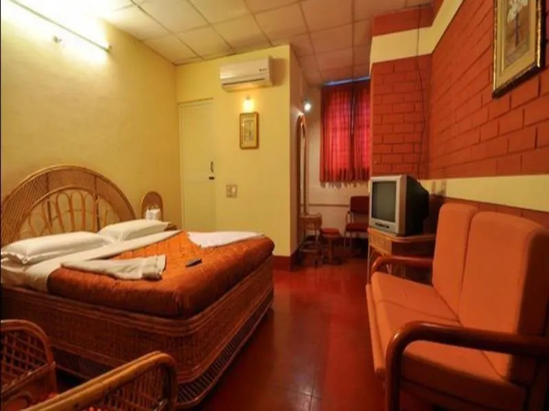 מייזור White Orchid Resorts