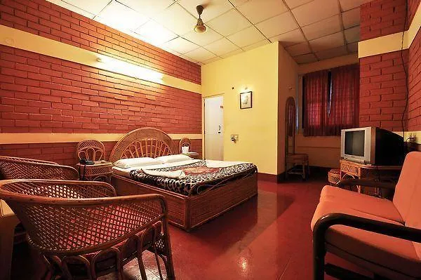 מייזור White Orchid Resorts